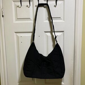 Unisex Black Shoulder/Cross Body Bag